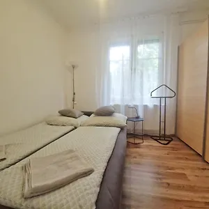  Apartament Clarissa Węgry