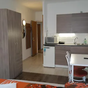 West Apartamento