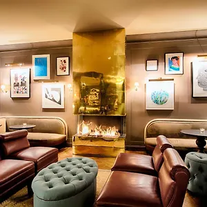 **** Hotel Mondrian Am Checkpoint Charlie Niemcy